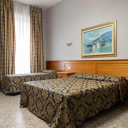 Hotel Philia Rome Luaran gambar