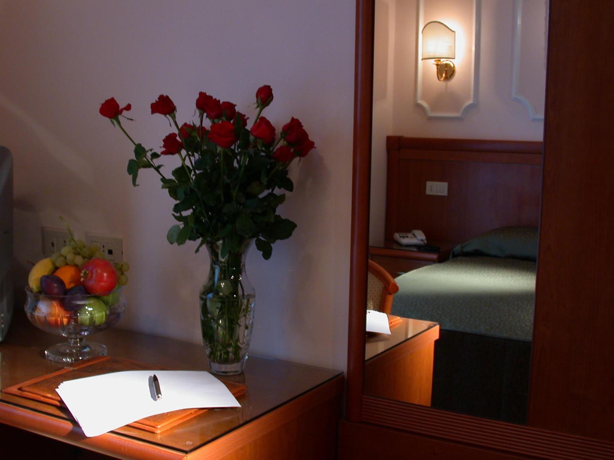 Hotel Philia Rome Luaran gambar